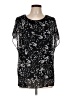 CAbi 100% Polyester Stars Black Short Sleeve Blouse Size L - photo 1