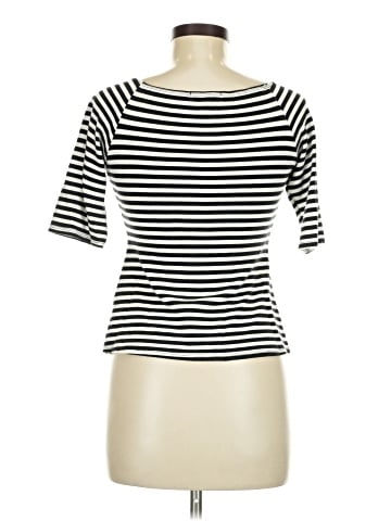 Monteau Short Sleeve Top (view 2)