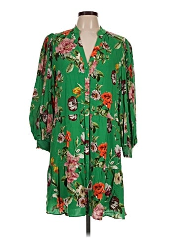Alice + Olivia Casual Dress (view 1)