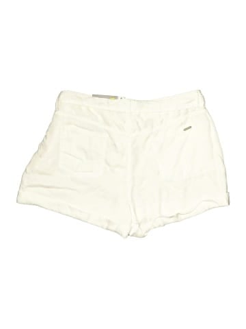 Jennifer Lopez Shorts (view 2)