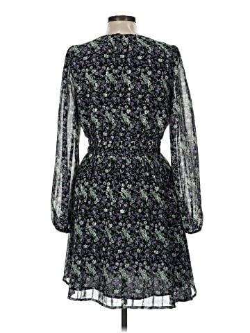 Skies Are Blue Casual Dress (view 2)