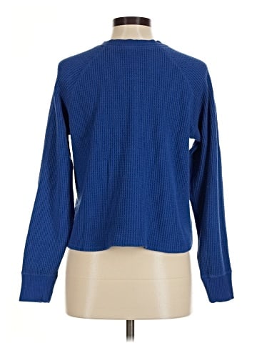 Old Navy Pullover Sweater (view 2)