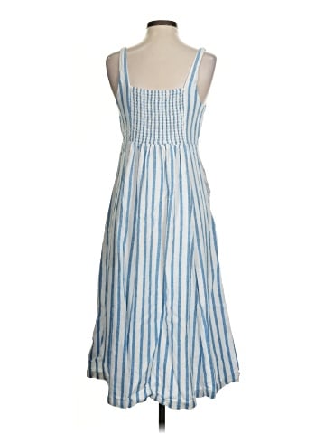 Old Navy Casual Dress (view 2)