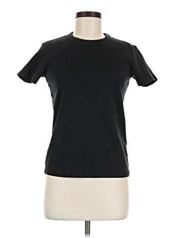 Uniqlo U Short Sleeve T-Shirt (view 1)