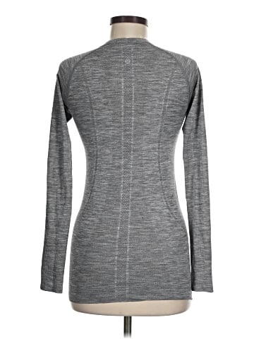 Lululemon Athletica Long Sleeve T-Shirt (view 2)
