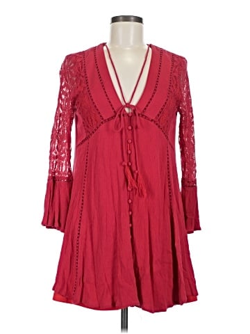 Chelsea & Violet Casual Dress (view 1)