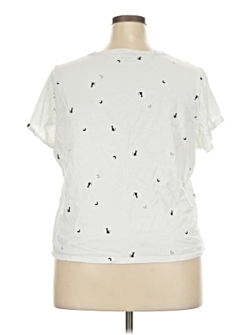 Old Navy Short Sleeve T-Shirt (view 2)