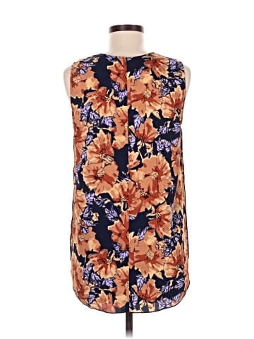 Babaton Sleeveless Blouse (view 2)