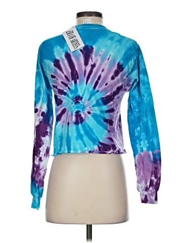 Assorted Brands Long Sleeve T-Shirt (view 2)