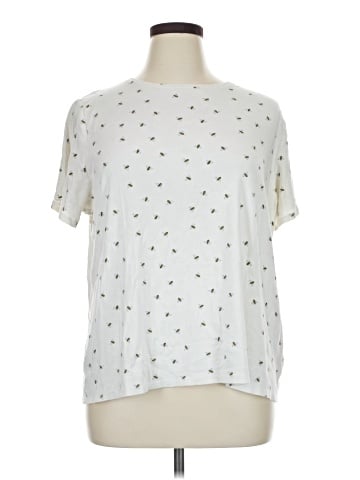 Croft & Barrow Short Sleeve T-Shirt (view 1)