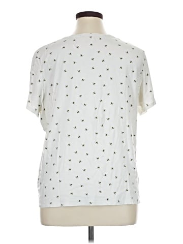 Croft & Barrow Short Sleeve T-Shirt (view 2)