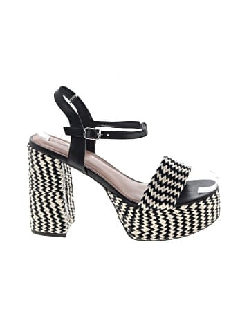 Universal Thread Heels (view 1)