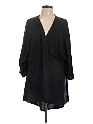 Lularoe Poncho (view 1)