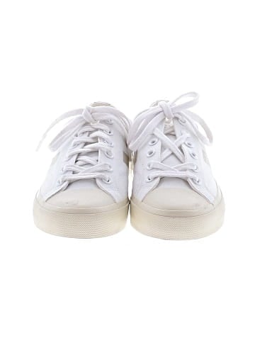 VEJA Sneakers (view 2)