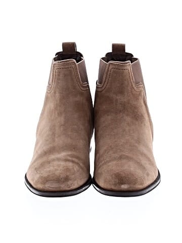 Tod's Ankle Boots (view 2)