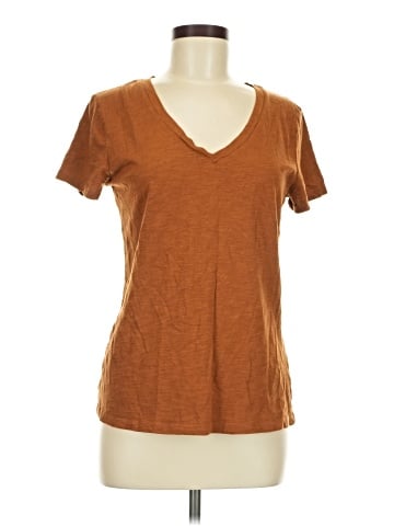 Universal Thread Short Sleeve T-Shirt (view 1)