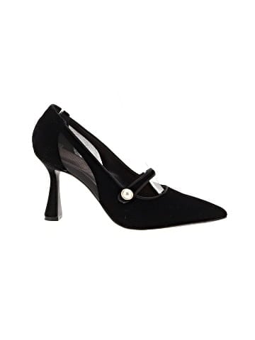 Kelly & Katie Heels (view 1)