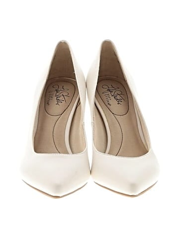 Life Stride Heels (view 2)