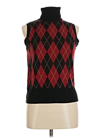 Uniform John Paul Richard Sweater Vest (view 1)