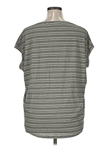 Athleta Short Sleeve T-Shirt (view 2)