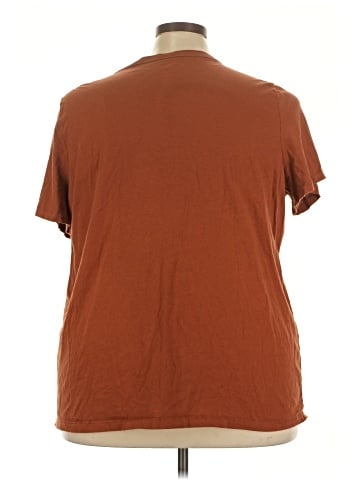 Universal Thread Short Sleeve T-Shirt (view 2)