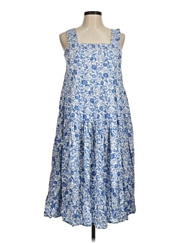 Old Navy Casual Dress (view 1)