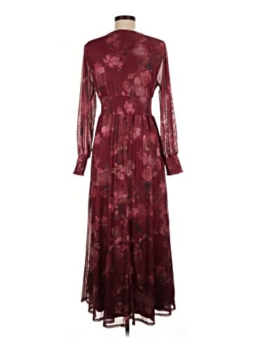 Harlow & Rose Casual Dress (view 2)