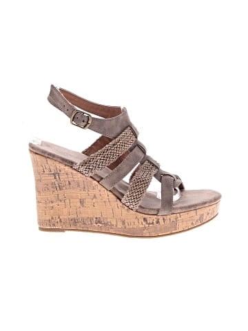 Maurices Wedges (view 1)