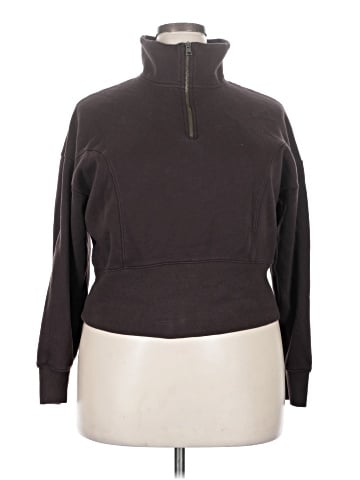 Universal Thread Turtleneck Sweater (view 1)