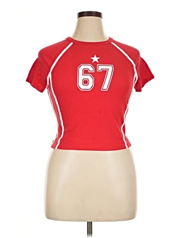 Fashion Nova Short Sleeve T-Shirt (view 1)