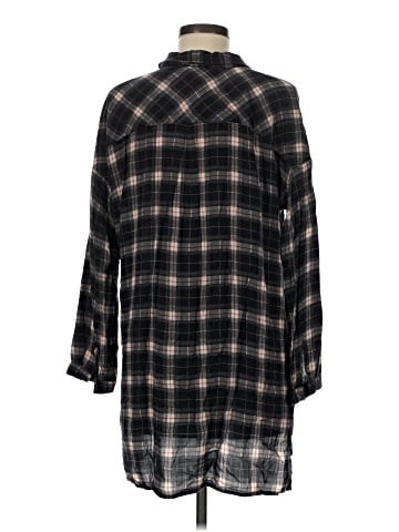 She + Sky 3/4 Sleeve Button-Down Shirt (view 2)