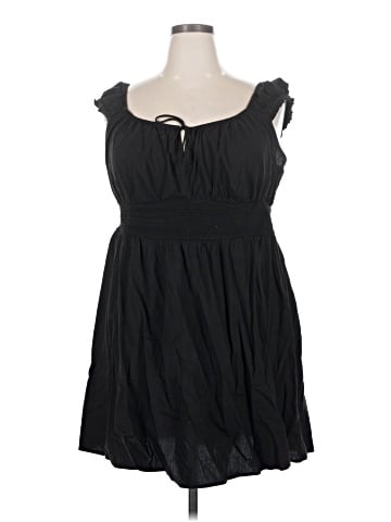 Old Navy Casual Dress (view 1)