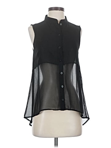 Saint Tropez Sleeveless Button-Down Shirt (view 1)