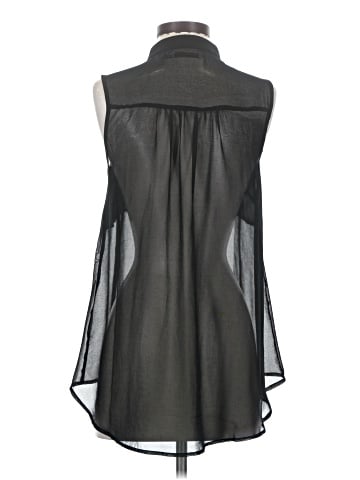 Saint Tropez Sleeveless Button-Down Shirt (view 2)