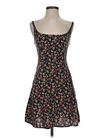 Old Navy Casual Dress (view 1)