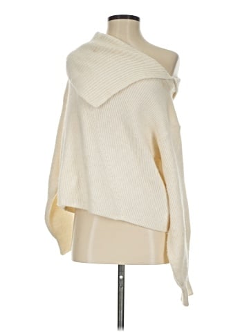 MNG Poncho (view 1)