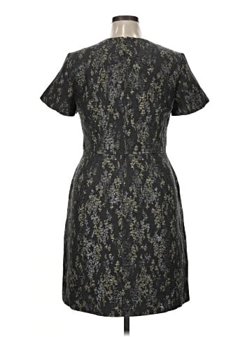 Banana Republic Casual Dress (view 2)