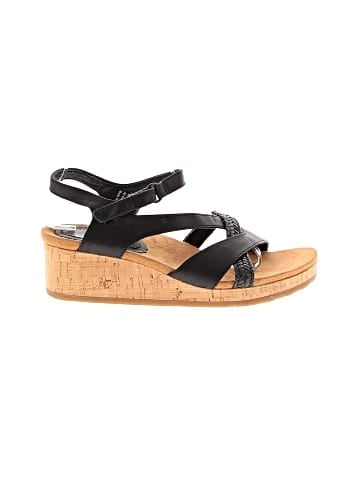 Baretraps Wedges (view 1)