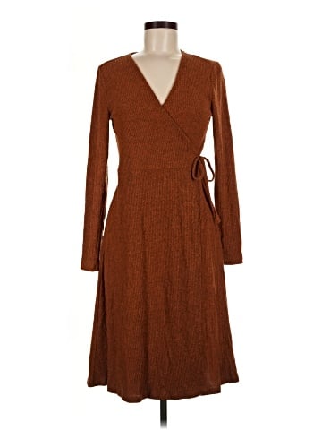 Old Navy Casual Dress (view 1)