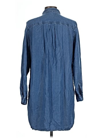 Gap Outlet Long Sleeve Button-Down Shirt (view 2)