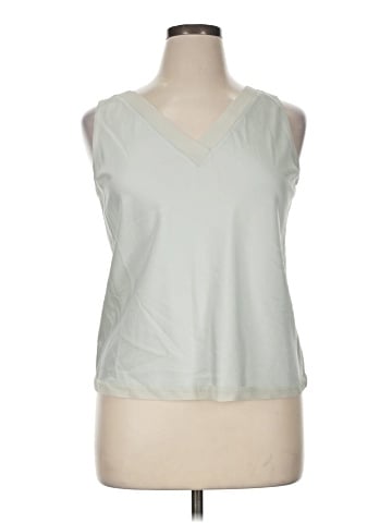 Linda Allard Ellen Tracy Sleeveless Top (view 1)