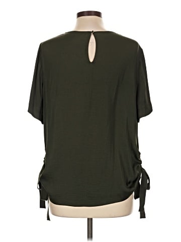 Vince Camuto Short Sleeve Top (view 2)