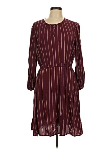 Old Navy Casual Dress (view 1)