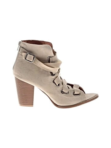 Yoki Ankle Boots (view 1)