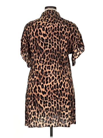 Alice + Olivia Casual Dress (view 2)