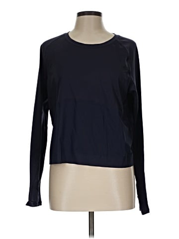 Lululemon Athletica Long Sleeve T-Shirt (view 1)