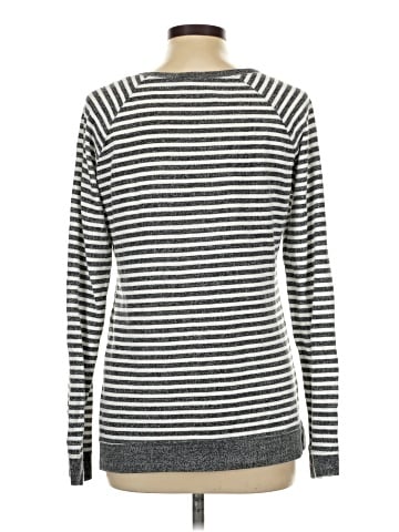 Bobbie Brooks Long Sleeve T-Shirt (view 2)