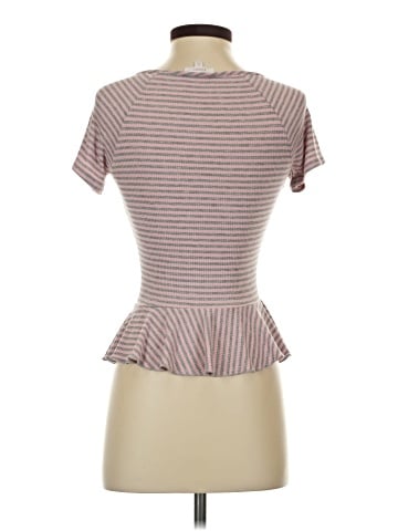 Candie's Short Sleeve Top (view 2)