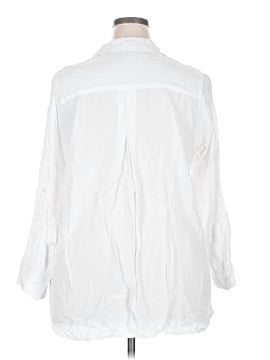 Velvet Heart 3/4 Sleeve Button-Down Shirt (view 2)