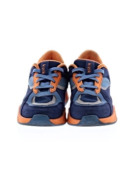 KIZIK Sneakers (view 2)